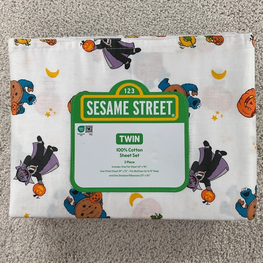 Sesame Street Halloween Twin Sheet Set 100% Cotton 3pc Elmo Cookie Monster Count